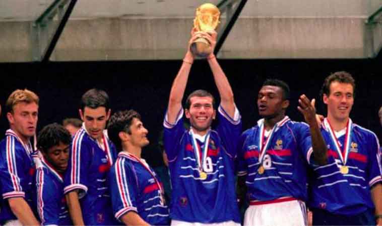 Coupe du monde de football 1998: equipe de France victorieuse